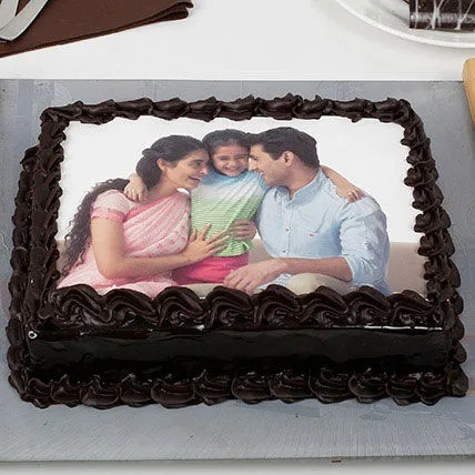  Happy Family Chocolate Photo Cake